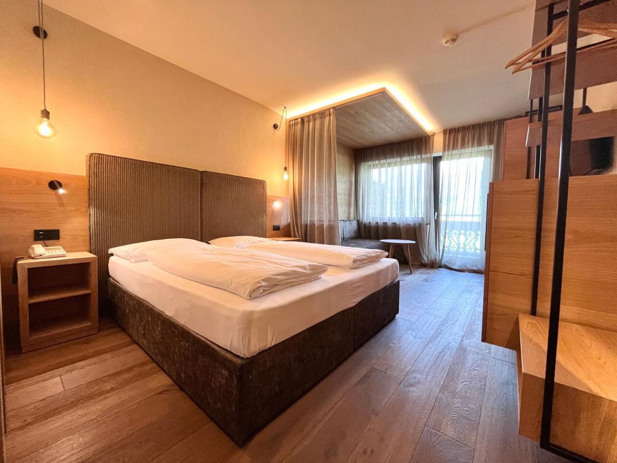 Hotel Krondlhof บรูนิโก ภายนอก รูปภาพ